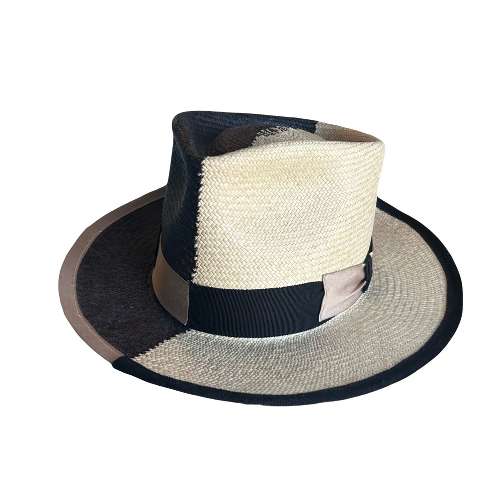 Stylish Two-Tone Fedora Hat